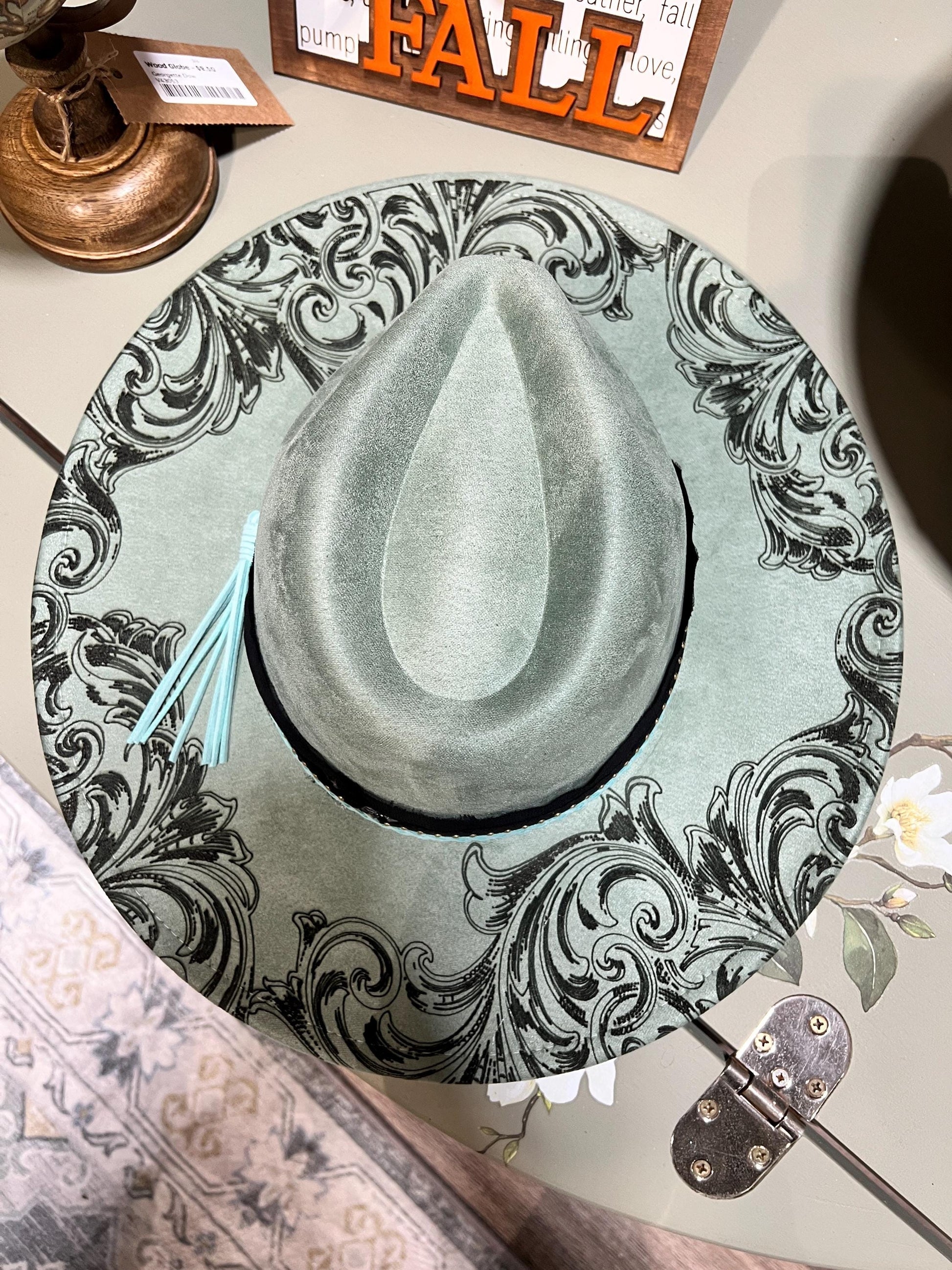 Western Filagree Vegan Suede Adjustable Wide Brim Hat